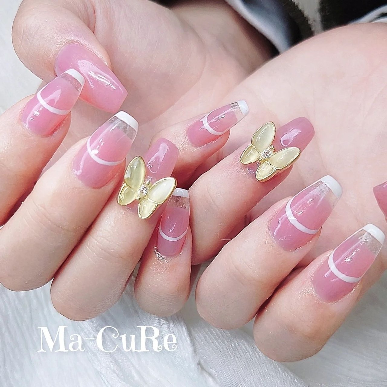 春 夏 デート ハンド フレンチ 𝑴𝒂 𝑪𝒖𝑹𝒆 ﾏｰｷｭｱ のネイルデザイン No ネイルブック