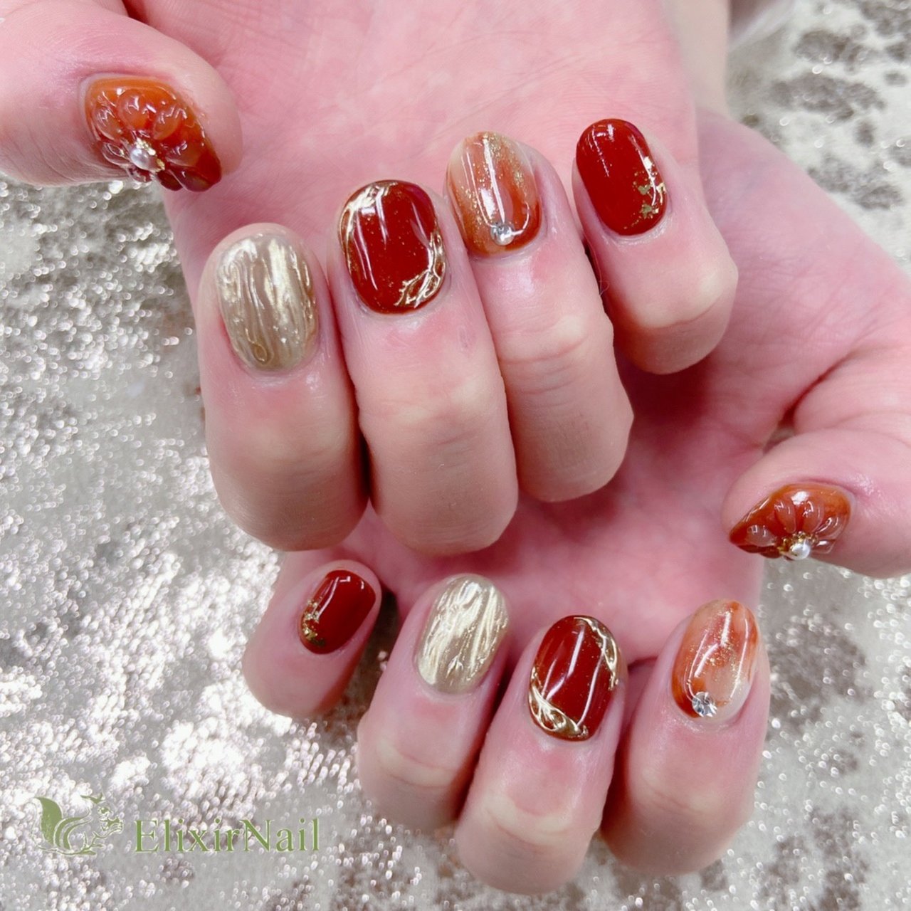 オールシーズン ハンド フラワー ショート レッド エリクサーネイルのネイルデザイン No ネイルブック