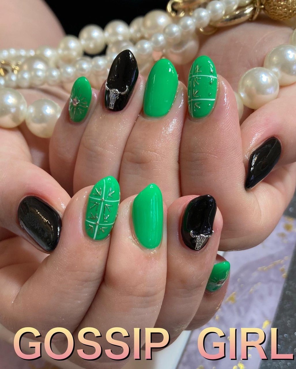 オールシーズン 旅行 ライブ スポーツ ネイティブ Gossip Girlのネイルデザイン No ネイルブック