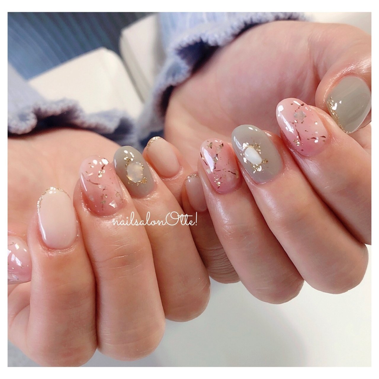 ハンド シンプル ワンカラー 大理石 ベージュ Nailsalonotte のネイルデザイン No ネイルブック