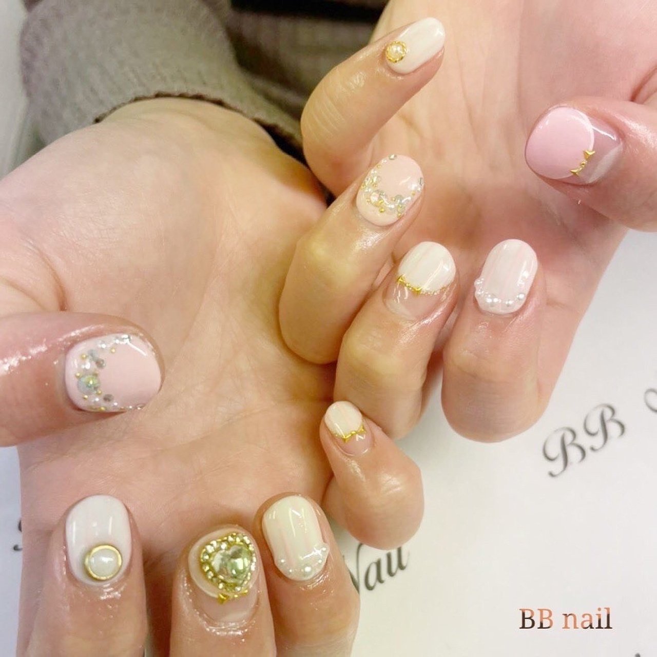 春 ハンド フレンチ ワンカラー パール Nailのネイルデザイン No ネイルブック