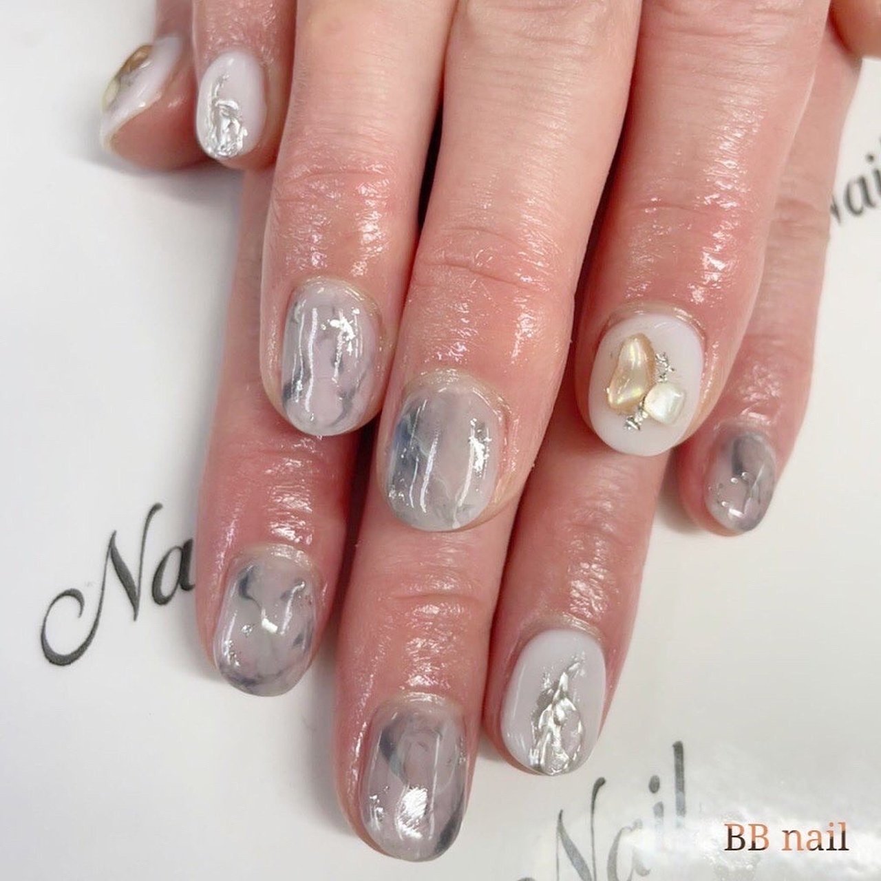 オールシーズン ハンド ワンカラー ニュアンス ミディアム Nailのネイルデザイン No ネイルブック