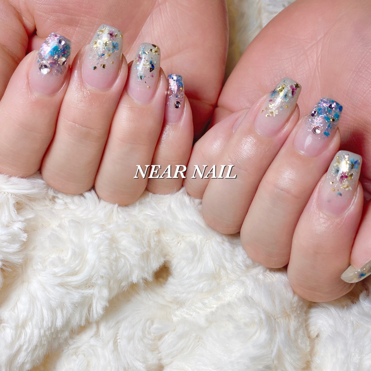 春 ハンド ラメ 押し花 ジェルネイル Near Nailのネイルデザイン No ネイルブック