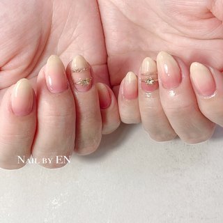 優しいネイルのネイルデザイン ネイルブック