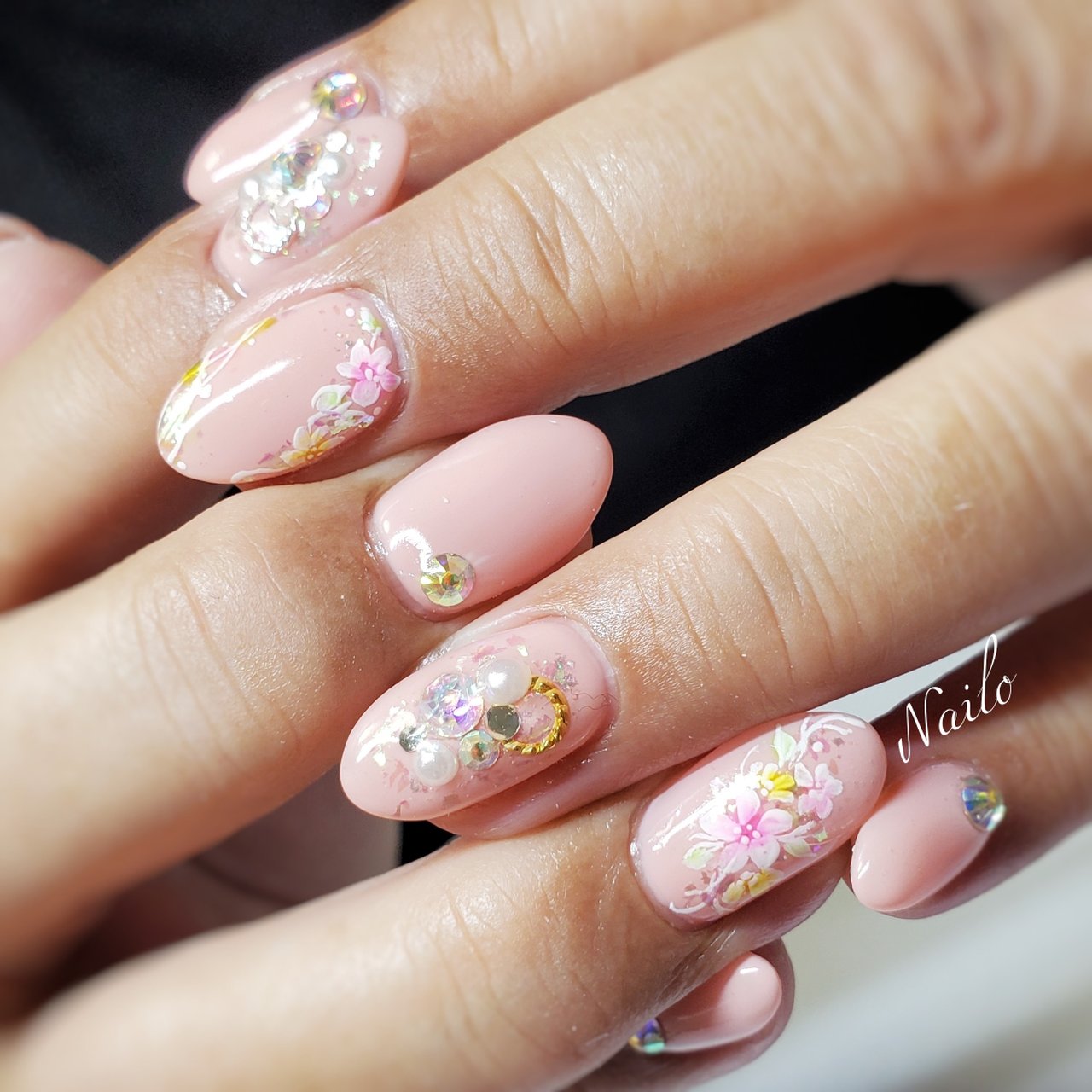 春 卒業式 入学式 女子会 ビジュー Nailsalon Nailoのネイルデザイン No ネイルブック