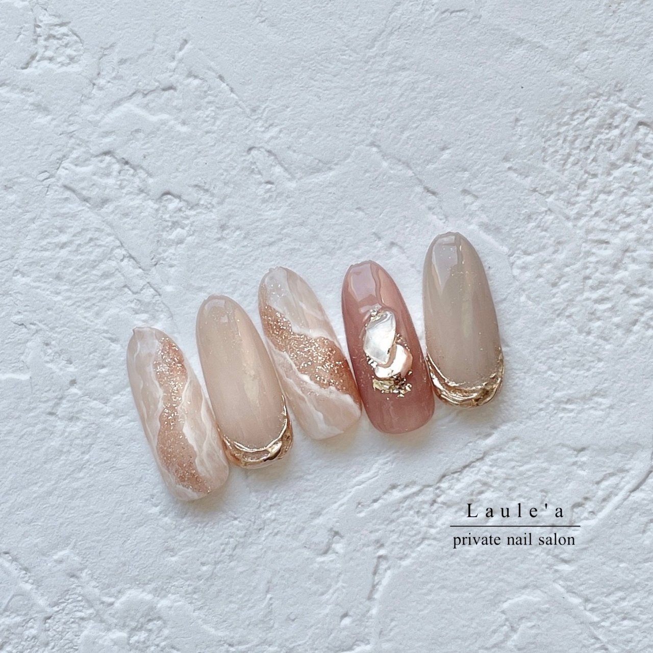 春 夏 大理石 ニュアンス グレージュ Nail Room Laule A Eriのネイルデザイン No ネイルブック