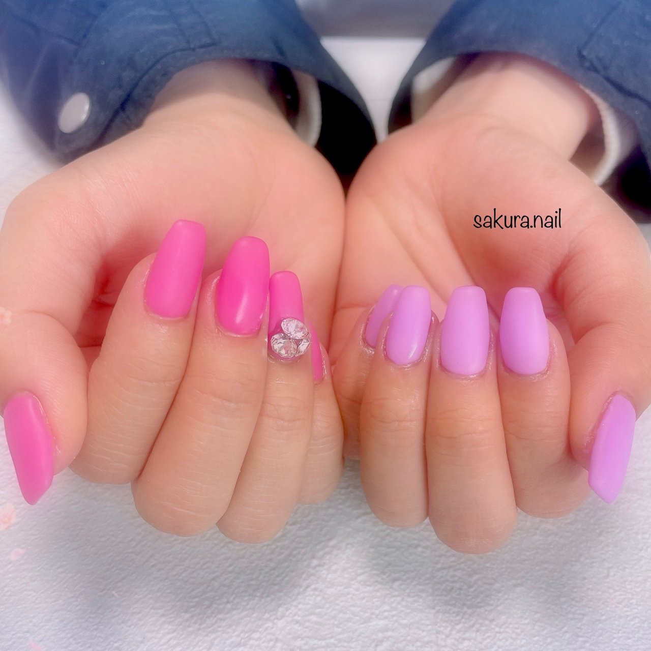 ハンド ビジュー マット ピンク パープル Sakura Nailのネイルデザイン No ネイルブック