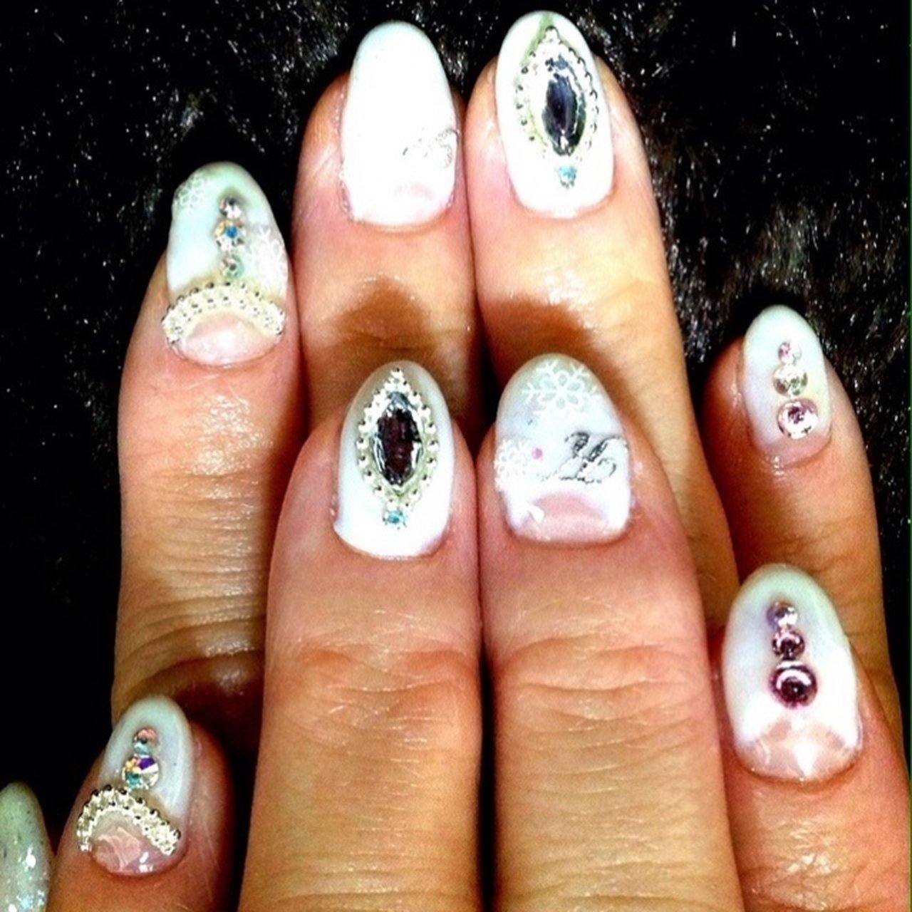 ブライダル ハンド ホワイト ジェルネイル セルフネイル Arisa Doiのネイルデザイン No 3444 ネイルブック