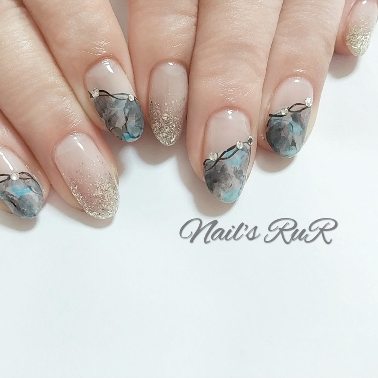 春 夏 変形フレンチ グラデーション タイダイ Nb446c1903ceのネイルデザイン No ネイルブック