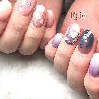 夜桜のネイルデザイン ネイルブック