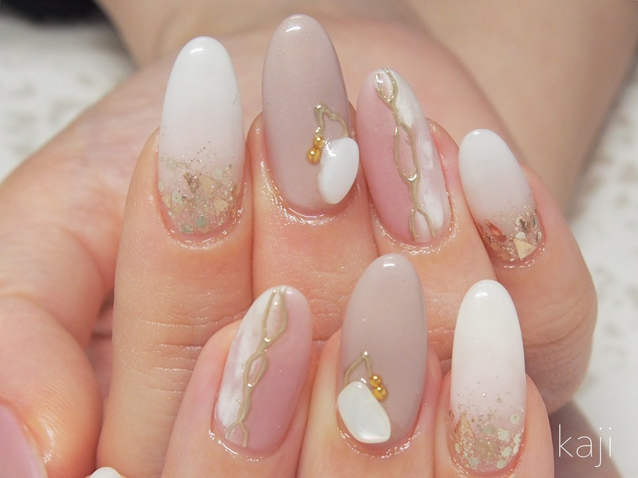 春 オールシーズン ハンド グラデーション ラメ Nail Kajiのネイルデザイン No ネイルブック