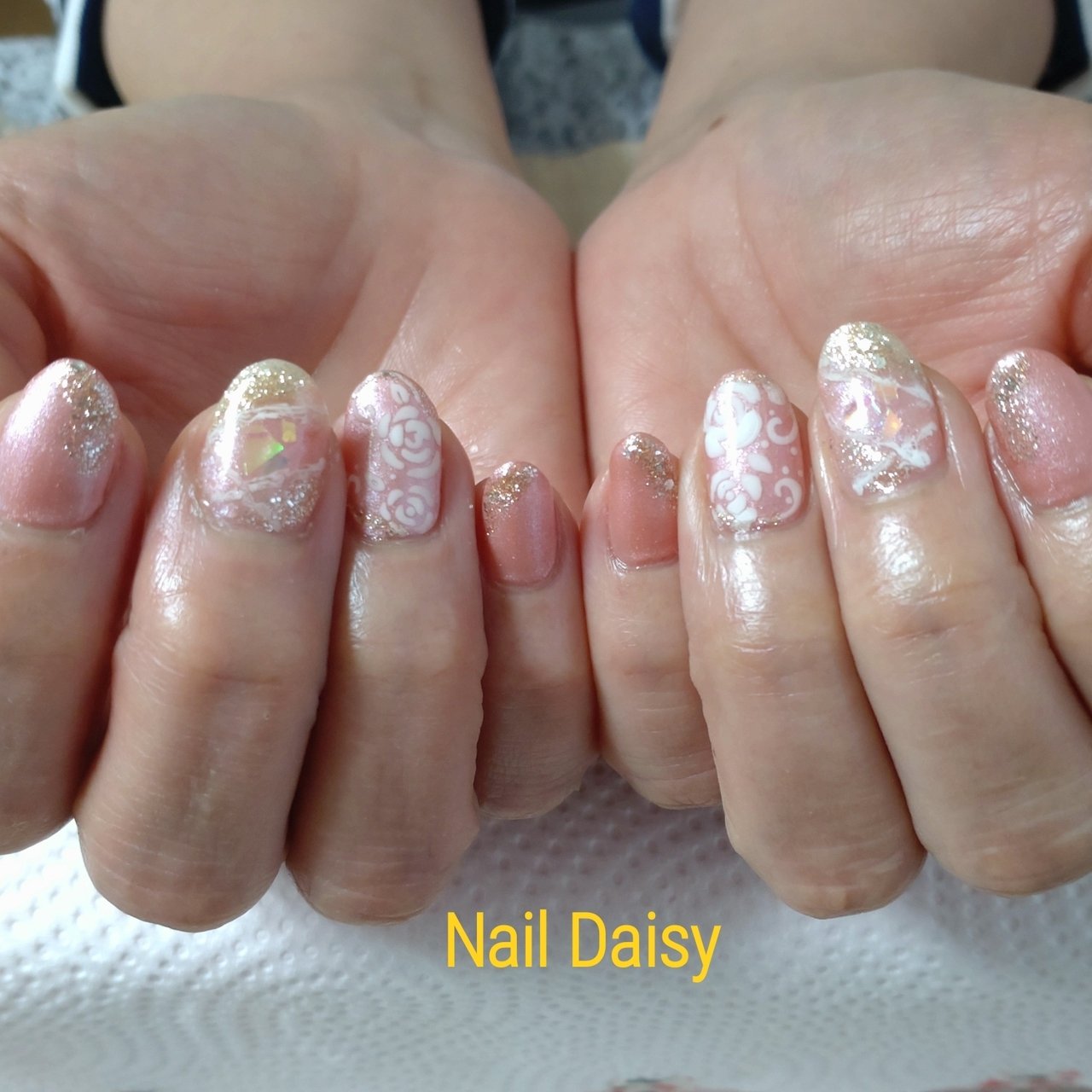 春 オフィス ハンド ホログラム ワンカラー Naildaisyのネイルデザイン No ネイルブック