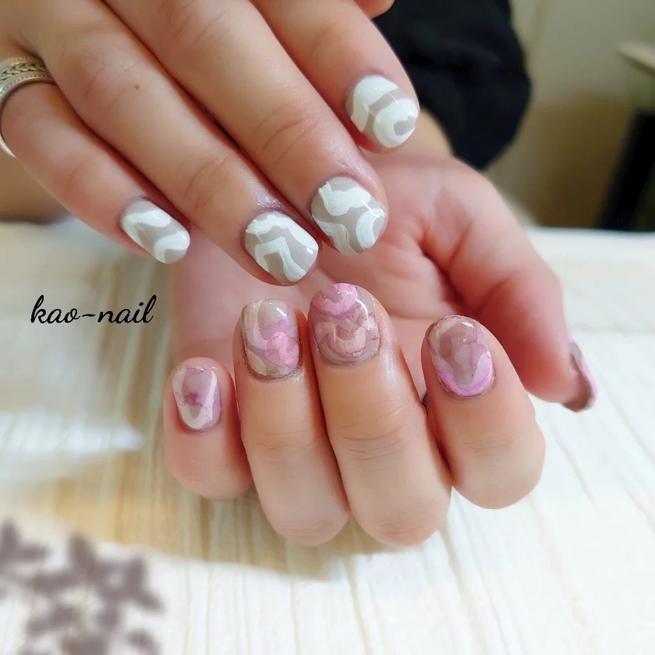 春 オールシーズン オフィス ハンド たらしこみ Kao Nailのネイルデザイン No ネイルブック