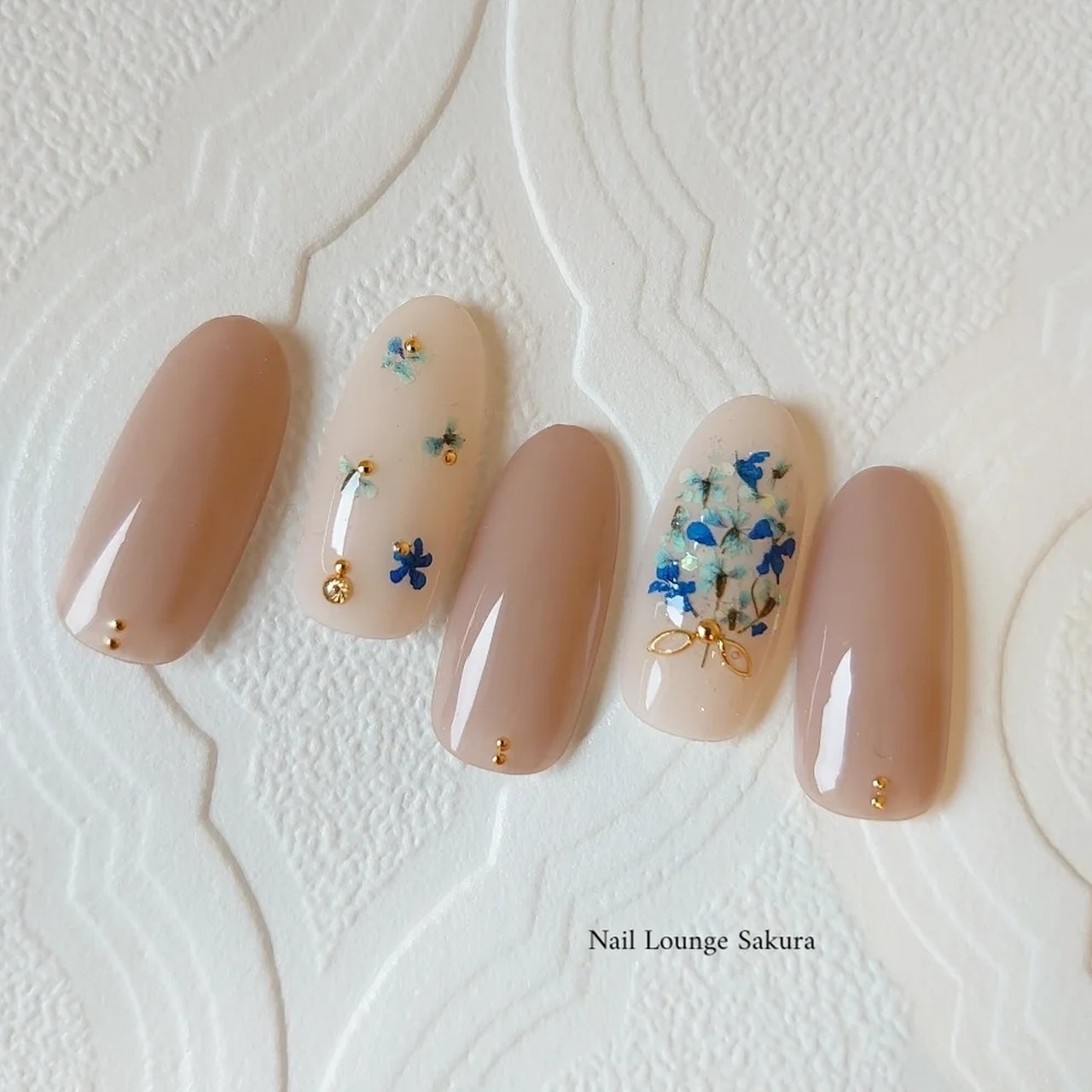 オールシーズン/オフィス/ブライダル/デート/ハンド nail_lounge_sakuraのネイルデザイン[No.7175877]｜ネイルブック