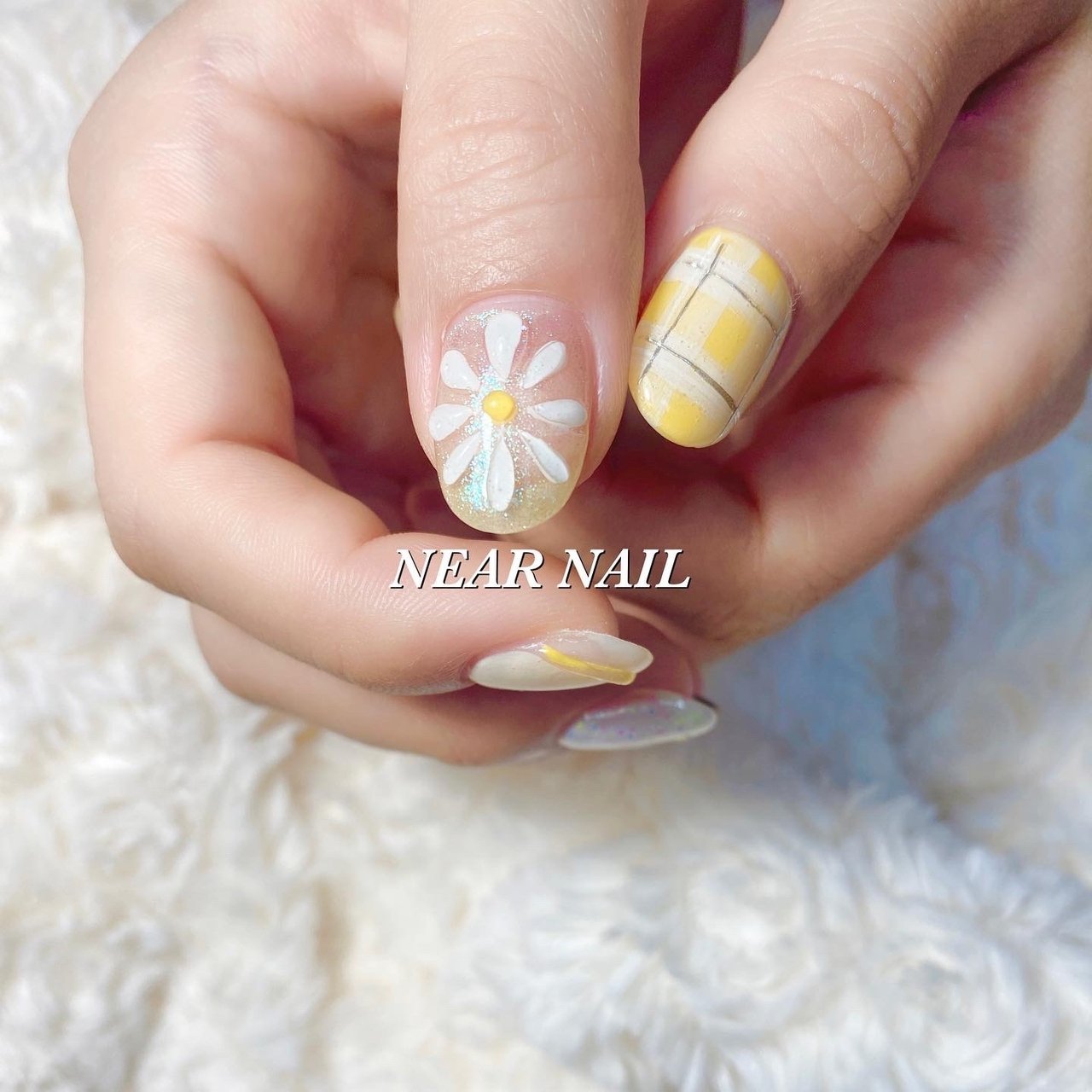 春 ハンド フラワー チェック ニュアンス Near Nailのネイルデザイン No ネイルブック