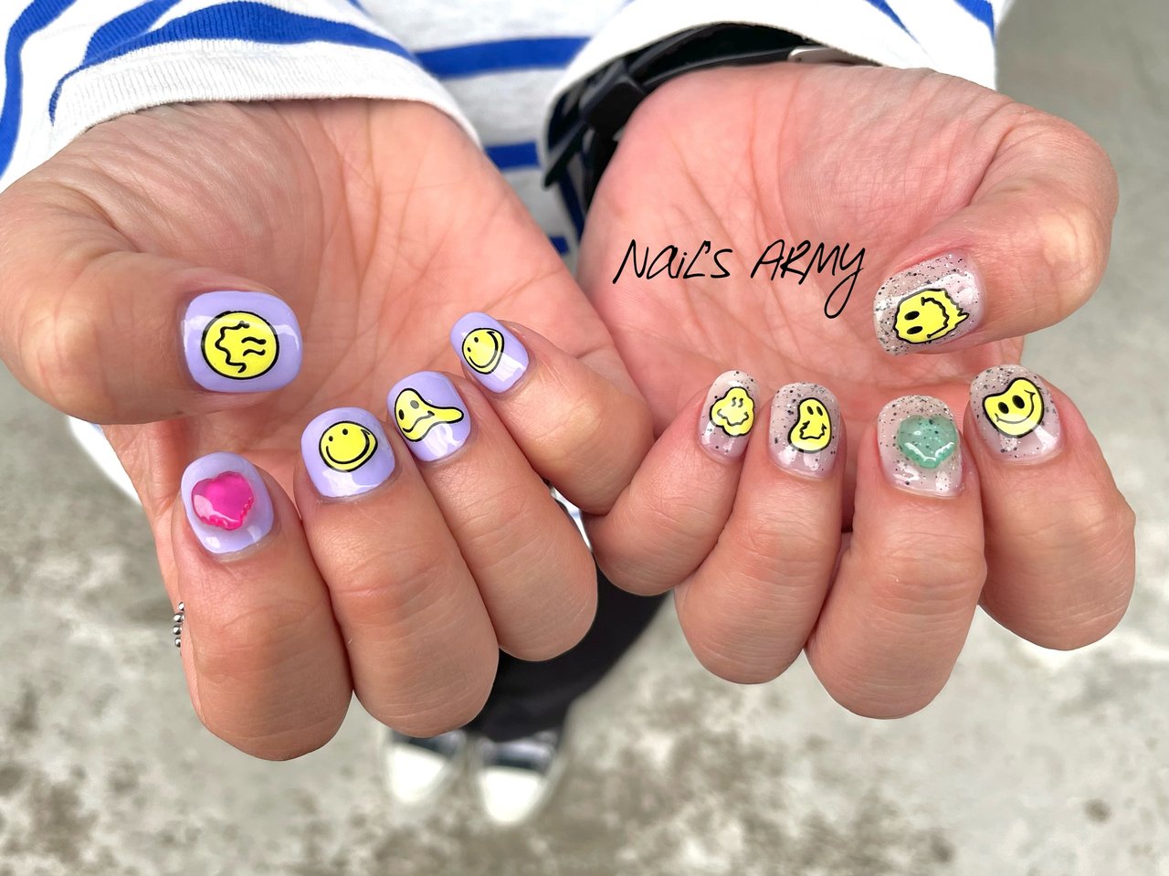 ニコちゃんお花ネイルシール 楽天市場】ネイルシール【1枚】カラフル スマイリー フラワー
