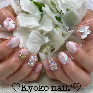 パール 埋め尽くしのネイルデザイン ネイルブック