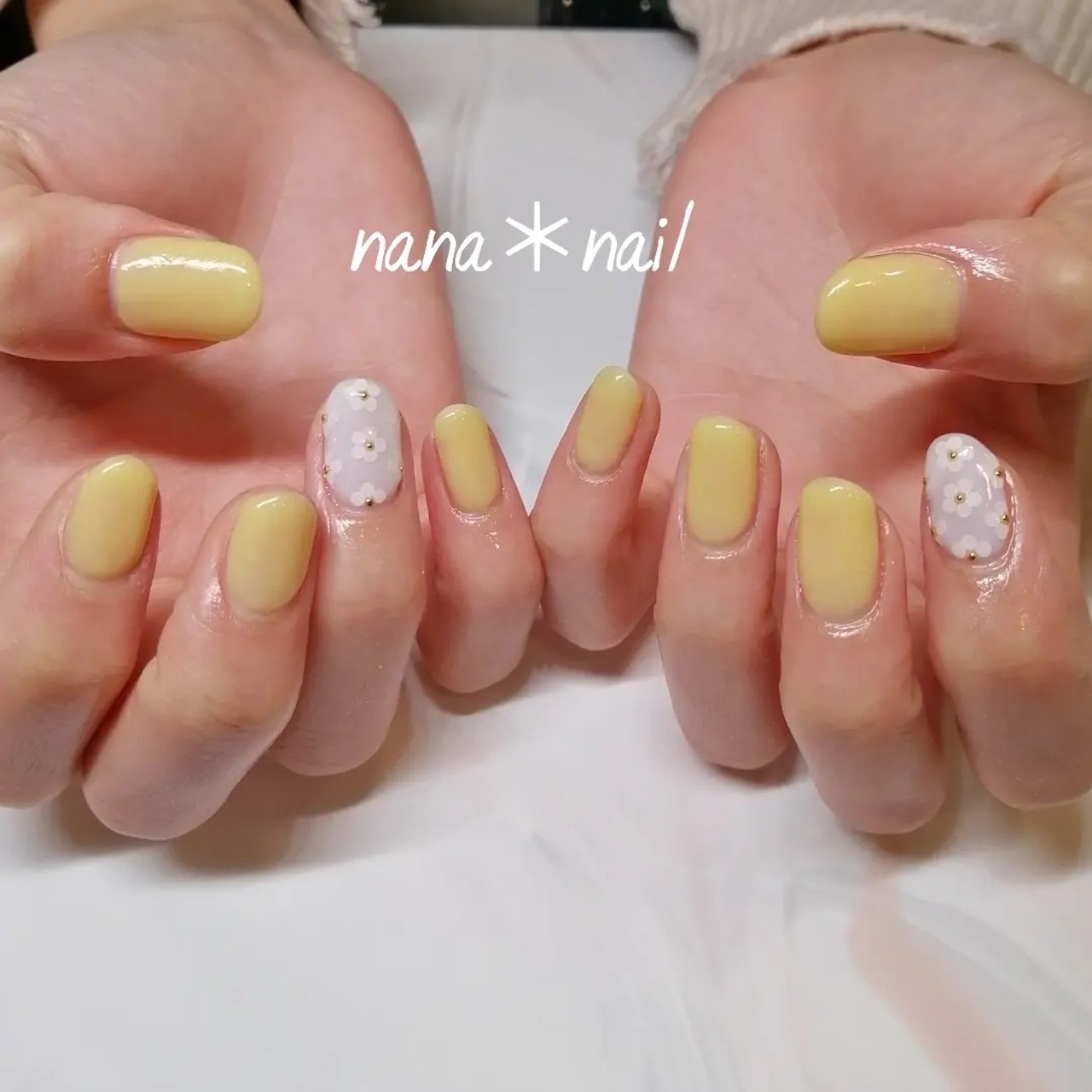 春 デート 女子会 ハンド ホログラム Nana Nailのネイルデザイン No ネイルブック