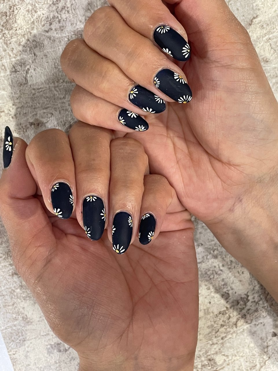 春 ハンド ワンカラー フラワー マット バーデン By Mic Linkのネイルデザイン No ネイルブック