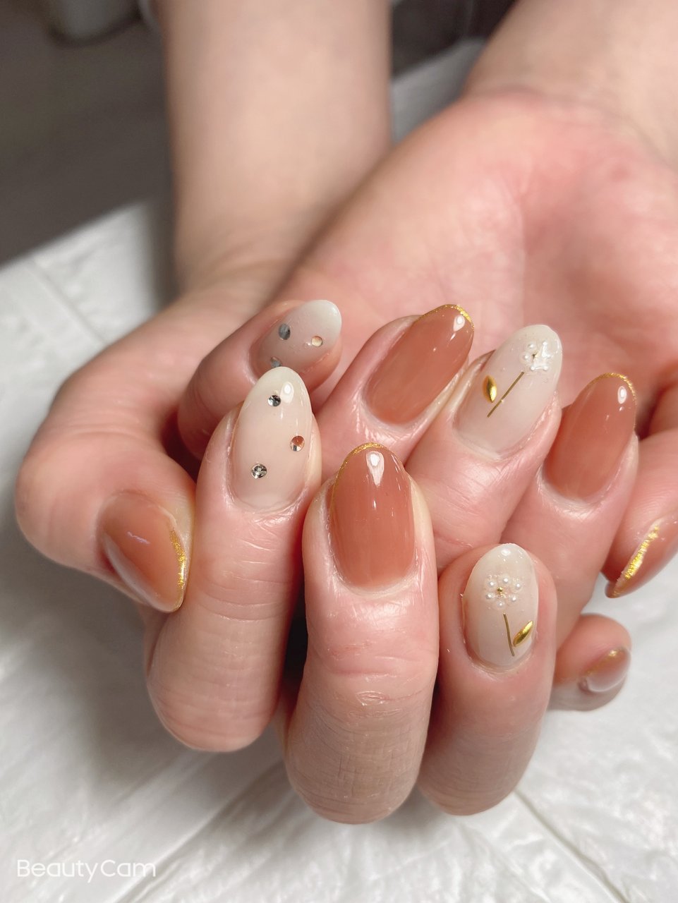 春 オールシーズン 入学式 オフィス ビジュー Nailspaceroseのネイルデザイン No ネイルブック