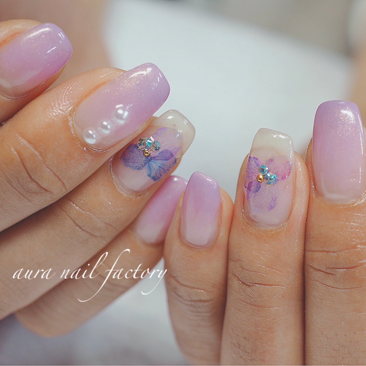 春 オールシーズン 梅雨 オフィス ハンド Aura Nail Factoryのネイルデザイン No ネイルブック