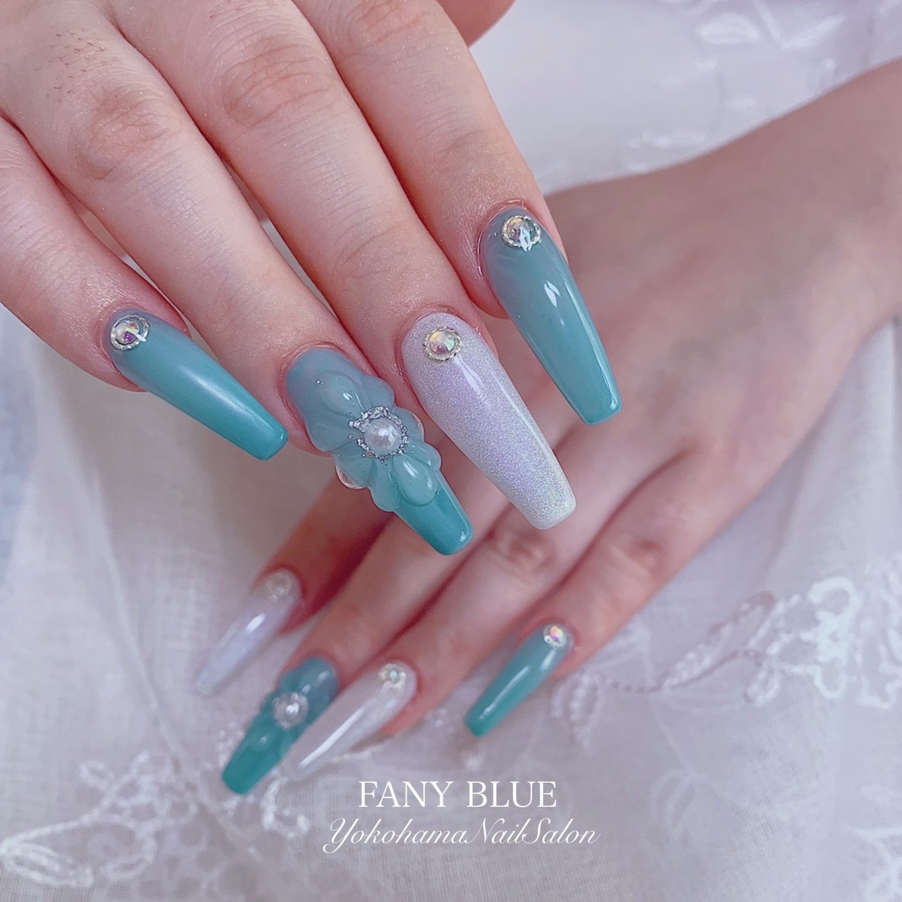ハンド/フラワー/ロング/グリーン/スカルプチュア - FANYBLUEの ハンド/フラワー/ロング/グリーン/スカルプチュア - FANYBLUEの
