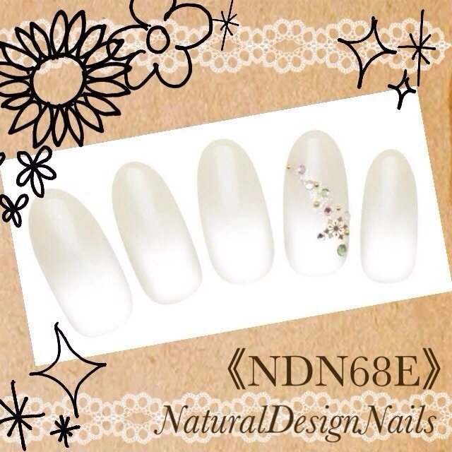 冬 ハンド グラデーション ジェル ネイルチップ Naturaldesignnailsのネイルデザイン No ネイルブック