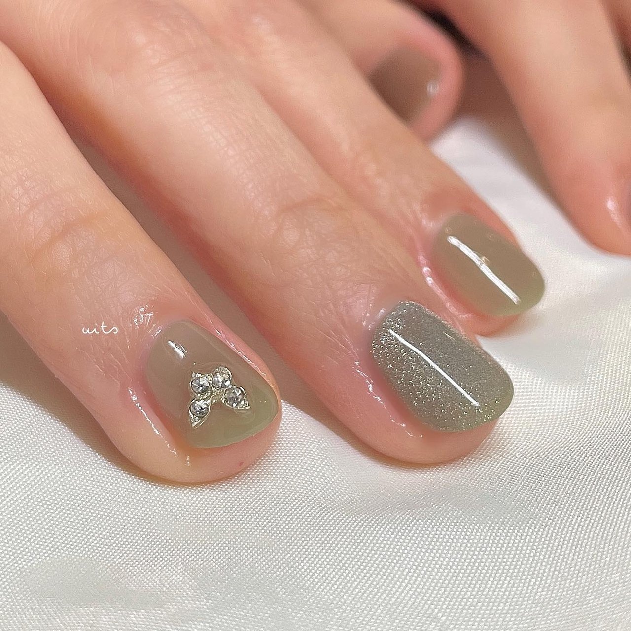 春 夏 オフィス パーティー ハンド Uits 自由が丘ネイルサロン ユーイッツのネイルデザイン No ネイルブック