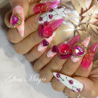 キラキラハートのネイルデザイン ネイルブック