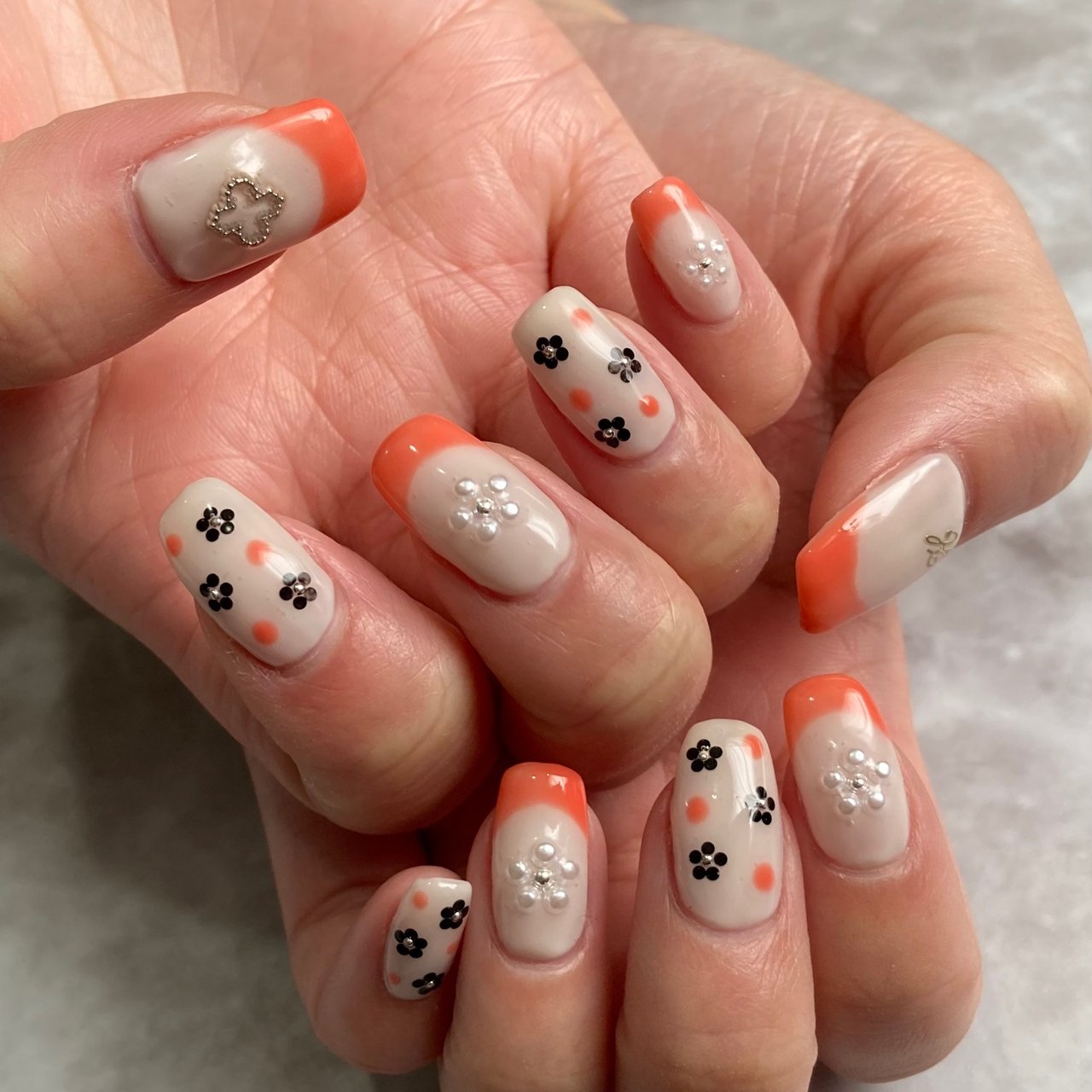 春 オールシーズン オフィス ハンド フレンチ Lily Nailのネイルデザイン No ネイルブック