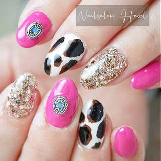 ショッキングピンクのネイルデザイン ネイルブック