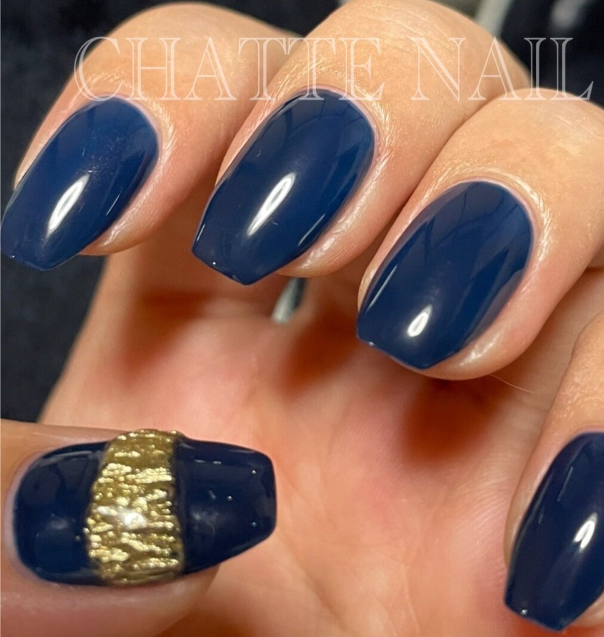 オールシーズン ハンド ネイビー ジェルネイル Chatte Nailのネイルデザイン No ネイルブック