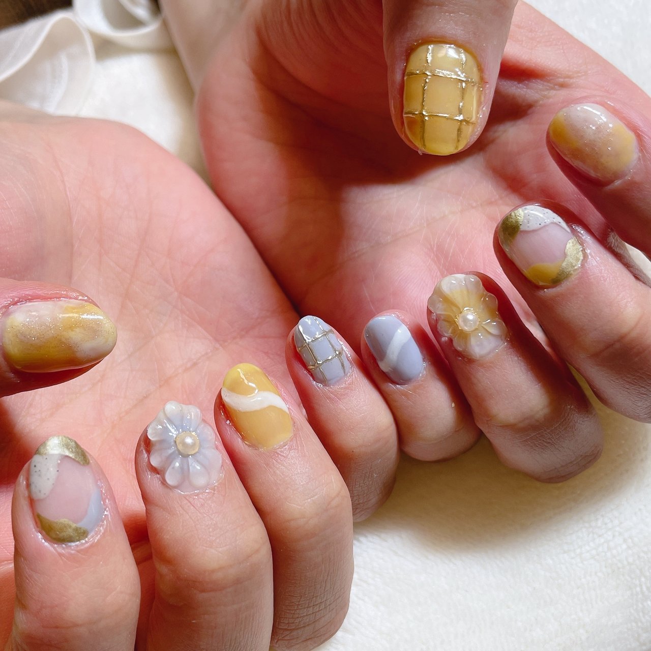 春 夏 オールシーズン ハンド イエロー Ha Nailのネイルデザイン No ネイルブック