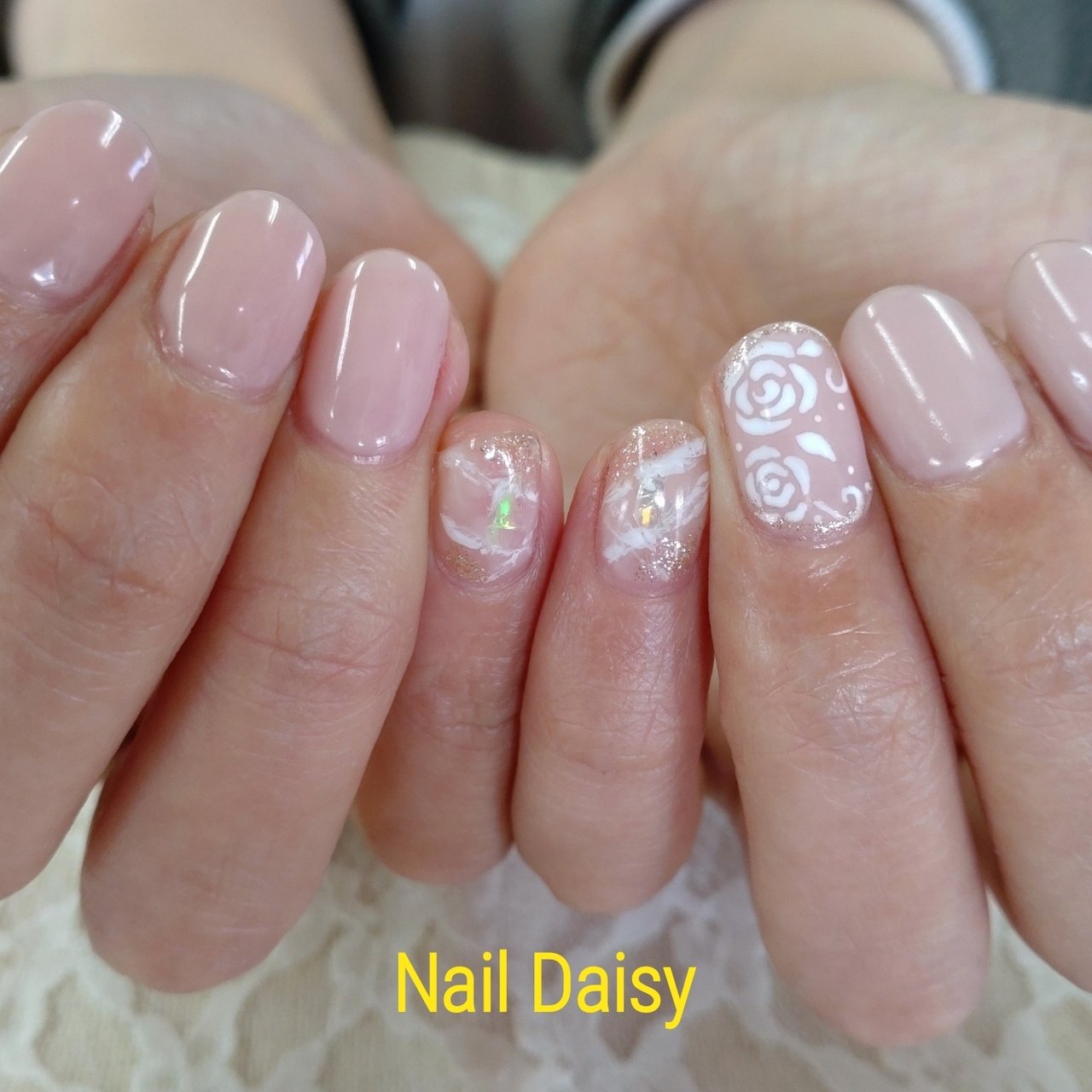 春 オフィス ハンド ワンカラー ニュアンス Naildaisyのネイルデザイン No ネイルブック