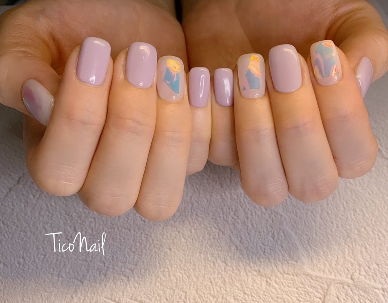 オールシーズン デート 女子会 シンプル ホログラム Ticonailのネイルデザイン No ネイルブック