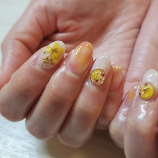押し花 ドライフラワー スノードームネイルのネイルデザイン ネイルブック
