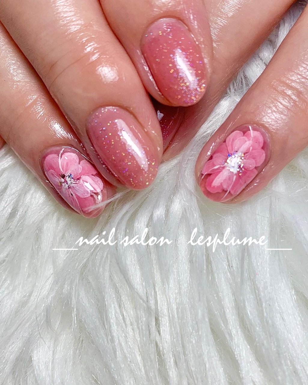 Nailsalon Les Plumeのネイルデザイン No ネイルブック