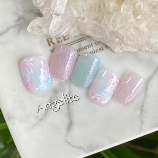 フェザー 羽 のネイルデザイン ネイルブック