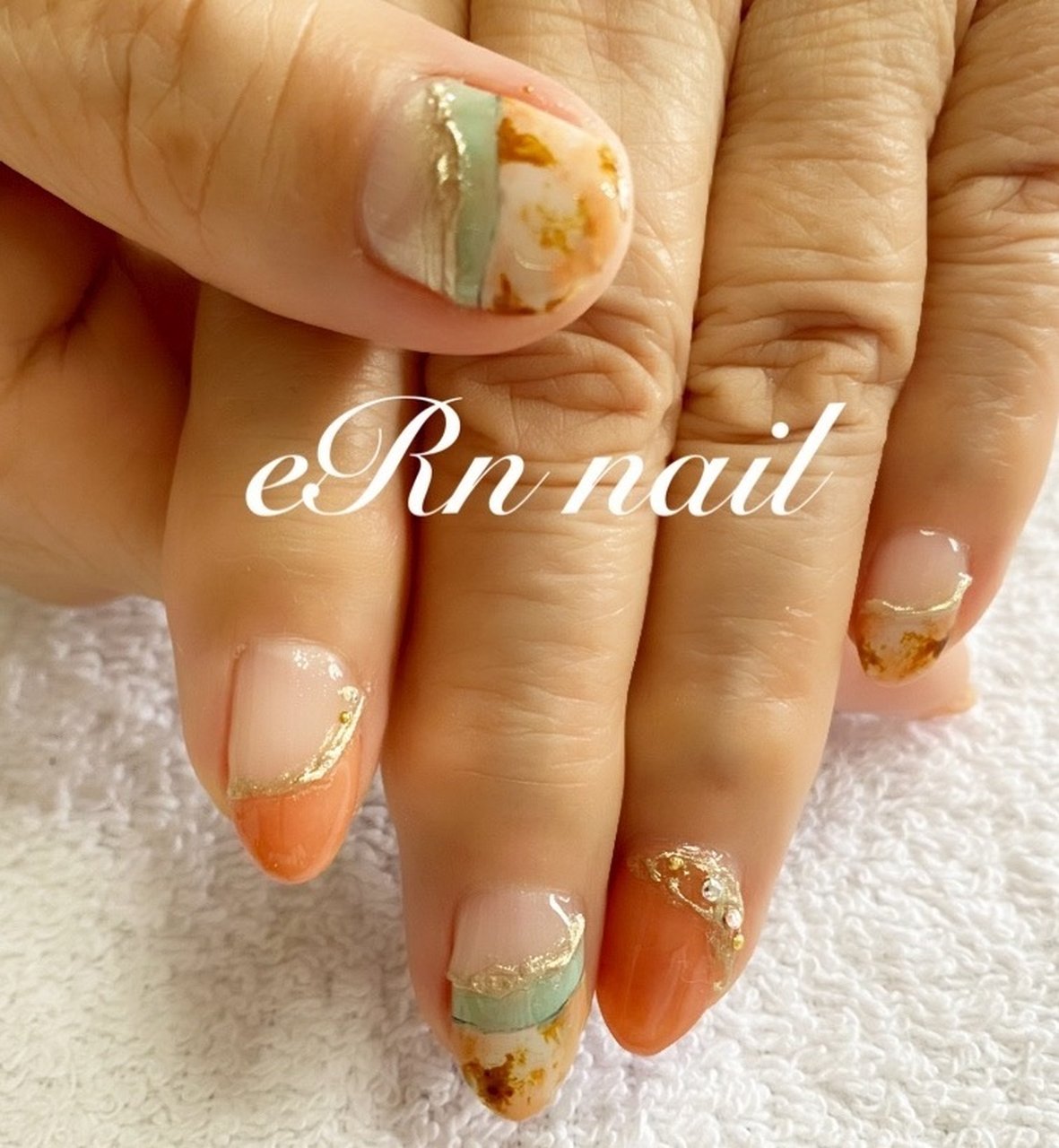 夏 秋 オールシーズン ハンド アンティーク Ern Nailのネイルデザイン No ネイルブック