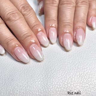 人気順 白グラデーションのネイルデザイン ネイルブック