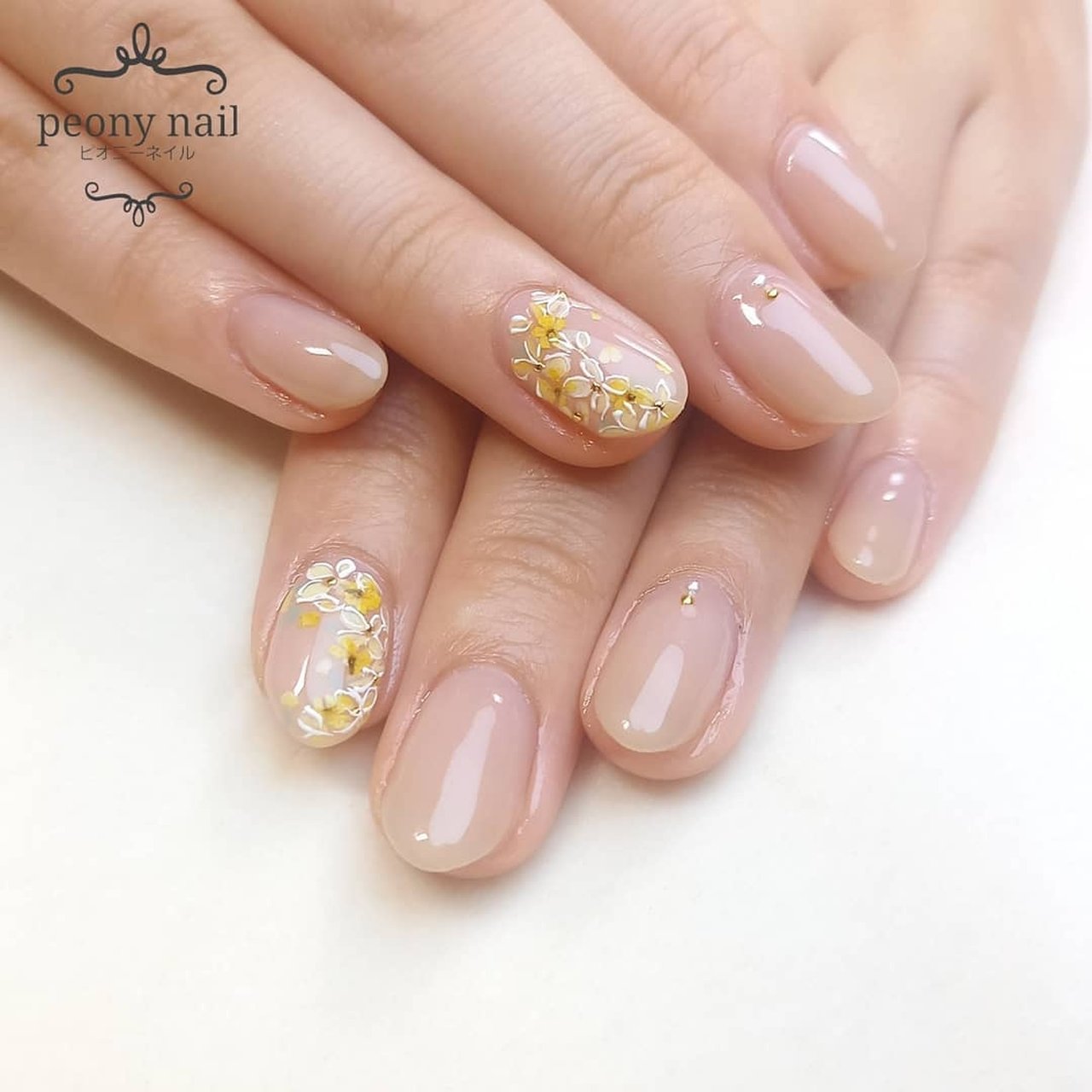 春 オフィス ブライダル パーティー ハンド Peony Nail ピオニーネイル横浜のネイルデザイン No ネイルブック