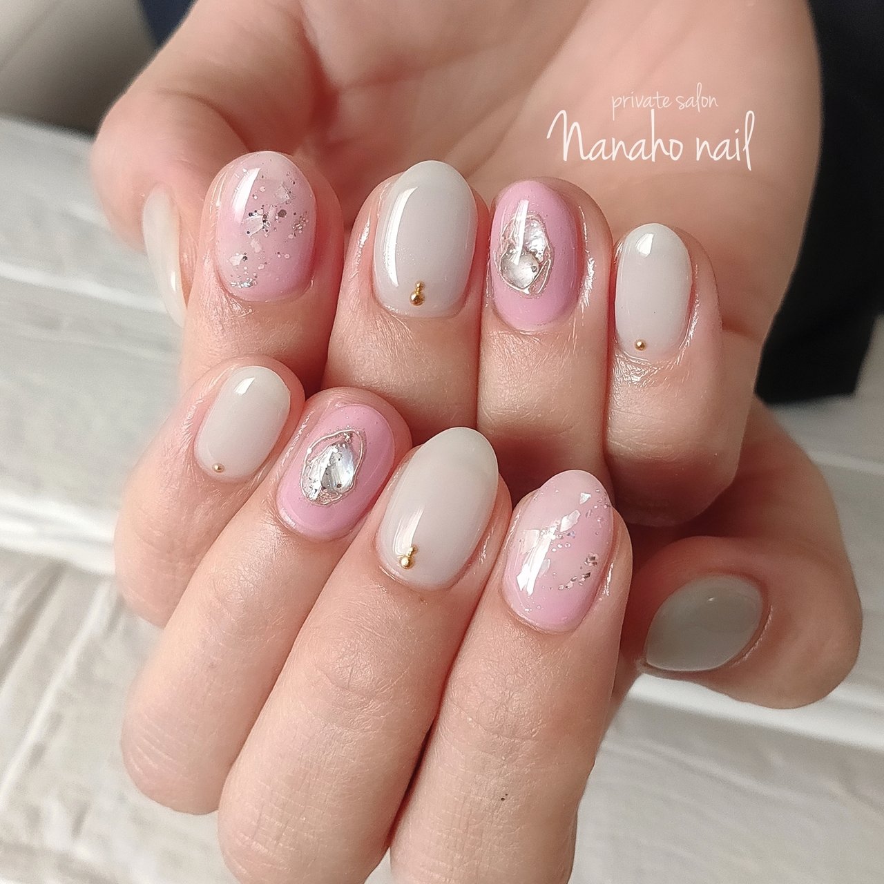 春 夏 ハンド シンプル ラメ Nanaho Nail 大阪府八尾市 のネイルデザイン No ネイルブック