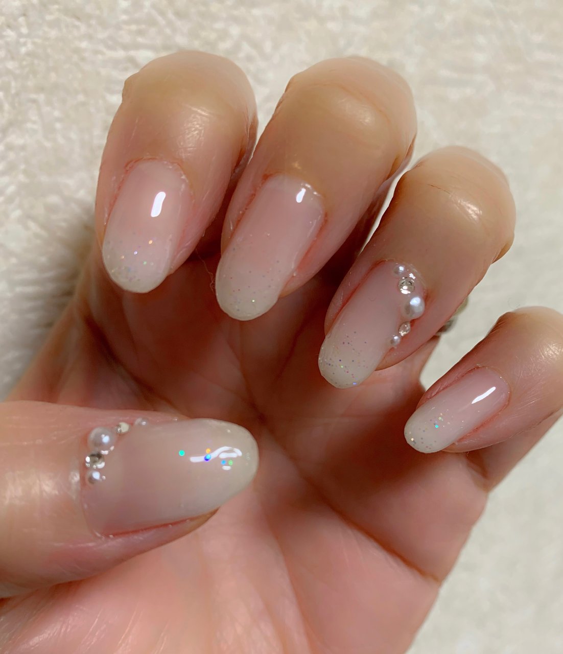 オールシーズン ハンド グラデーション ホワイト ジェルネイル Candy753のネイルデザイン No ネイルブック