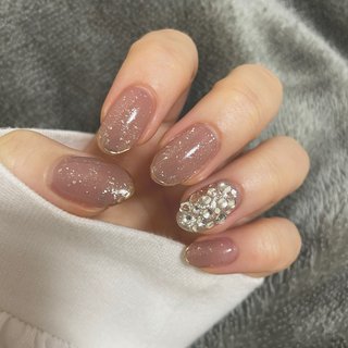 ピンク ゴールド ストーン埋め尽くしのネイルデザイン ネイルブック
