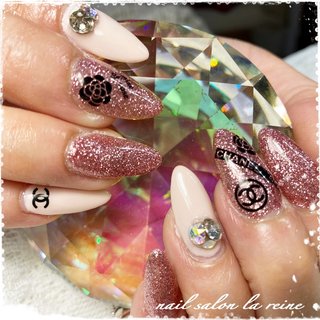 ブランド柄 レッドのネイルデザイン ネイルブック