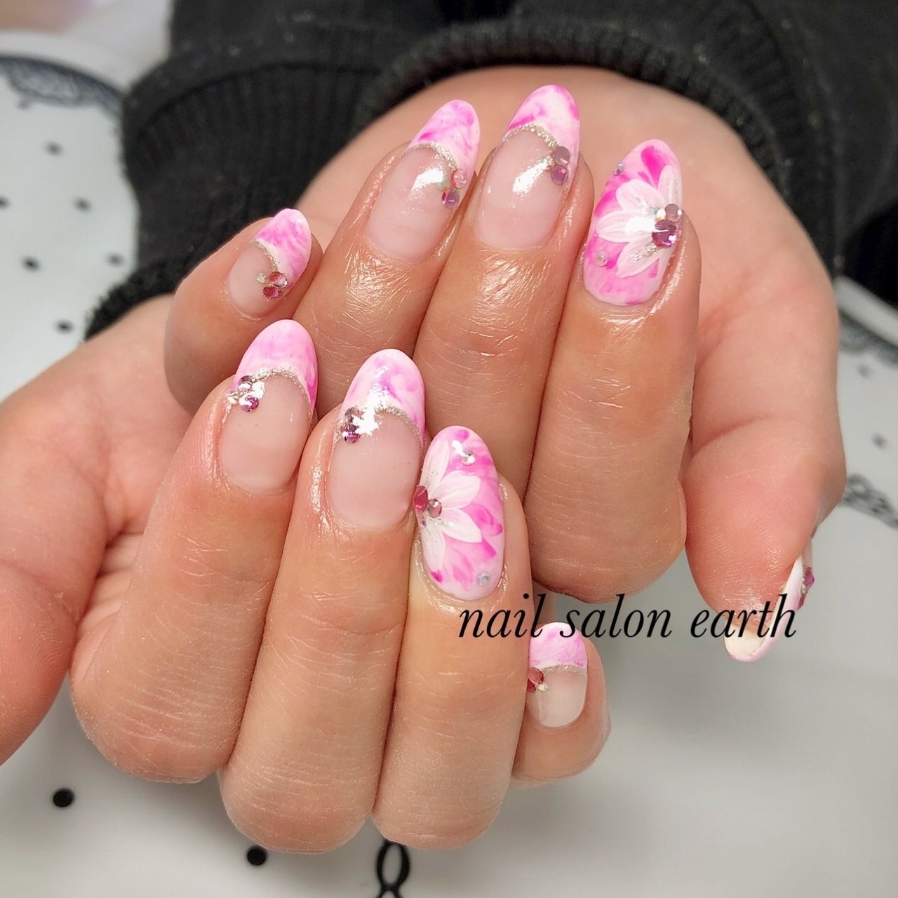 春 夏 ハンド フレンチ フラワー Nailsalon Earthのネイルデザイン No ネイルブック