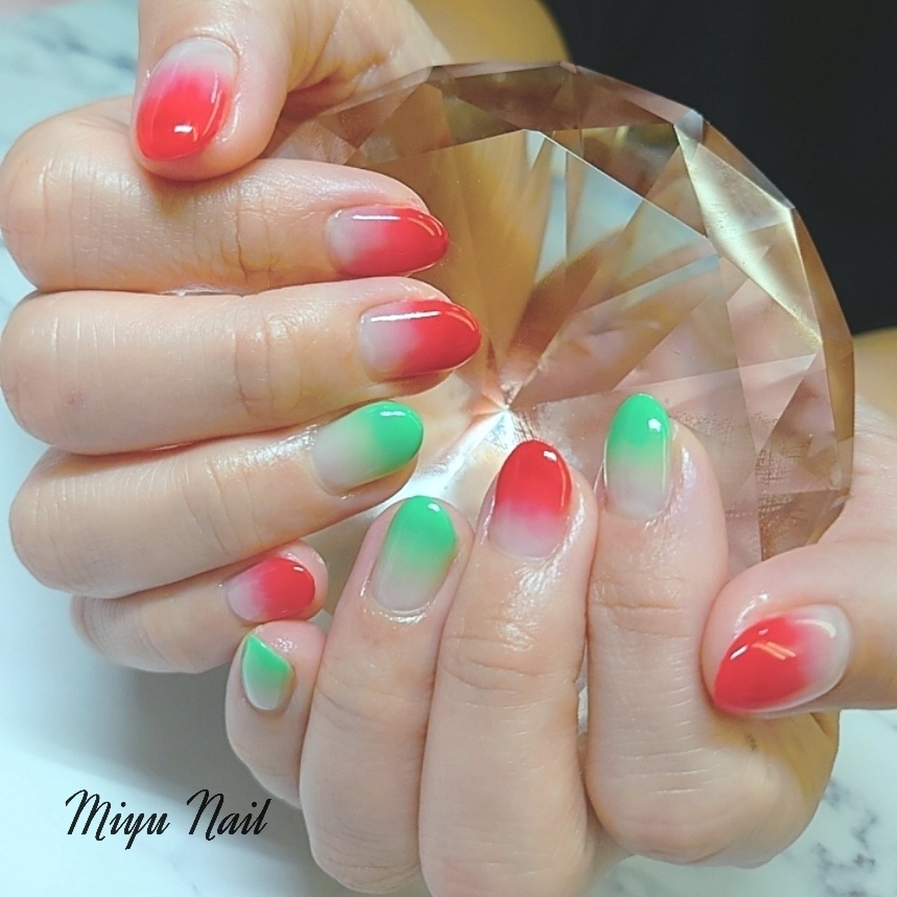 夏 オールシーズン ハンド シンプル グラデーション Miyu Nailのネイルデザイン No ネイルブック