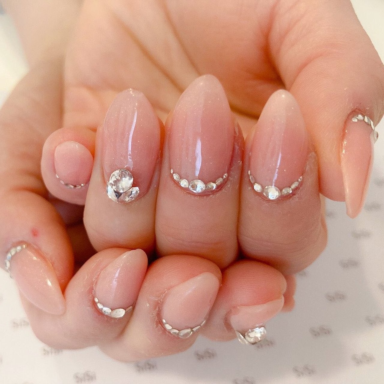 Nailsalon Sisi ネイルサロンシシ 東銀座のネイルデザイン No ネイルブック