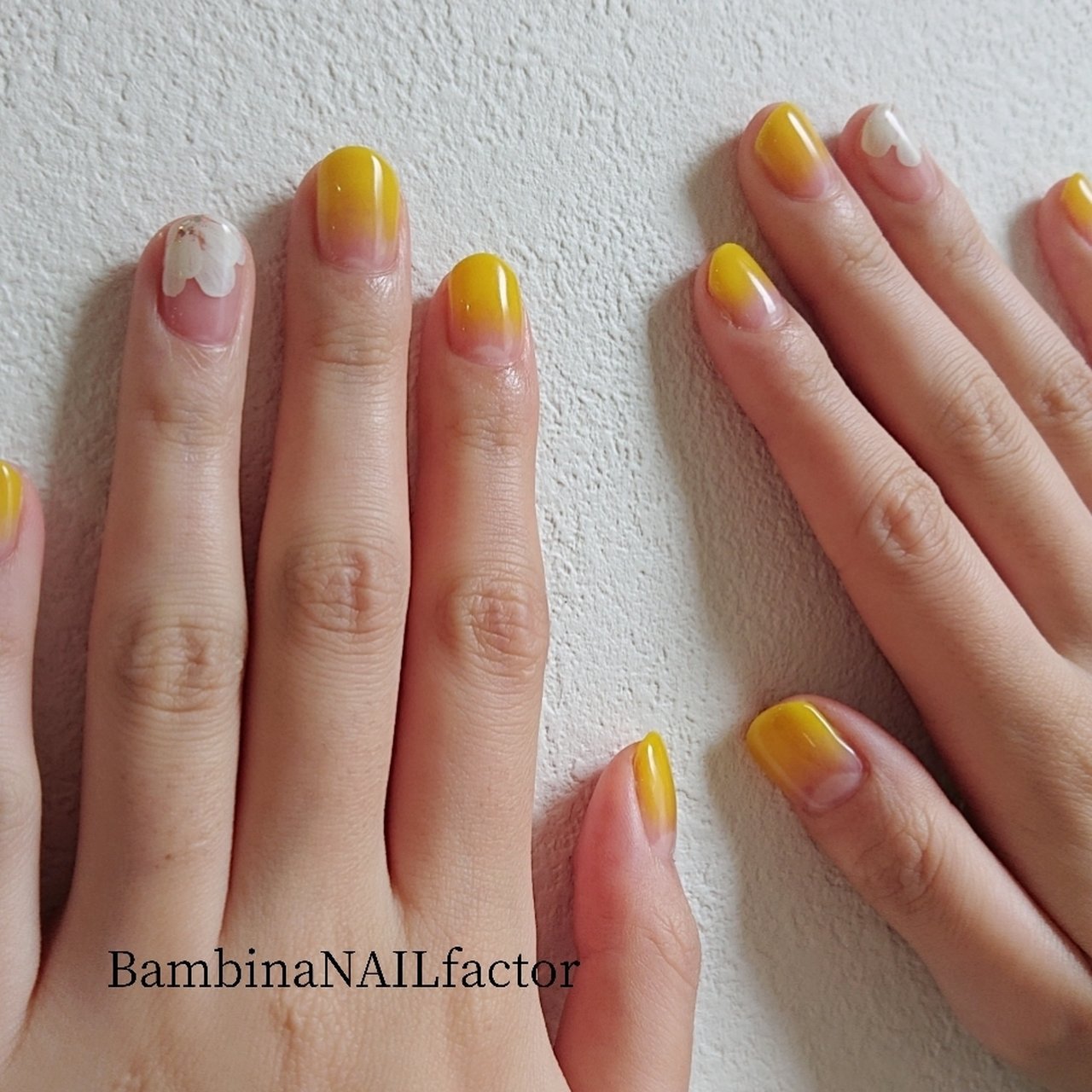 イエロー Bambinanailfactorkiyokoのネイルデザイン No ネイルブック