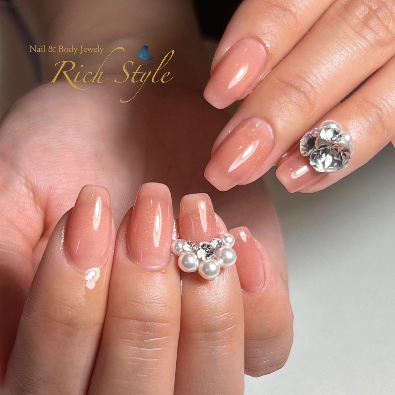 オールシーズン ハンド シンプル ビジュー ワンカラー Rich Style6262のネイルデザイン No ネイルブック